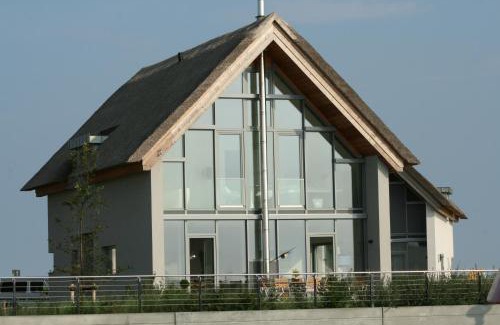 Heiligenhafen House | Ostsee - Reetdachhaus Nr 46 "Strandrausch" im Strand Resort