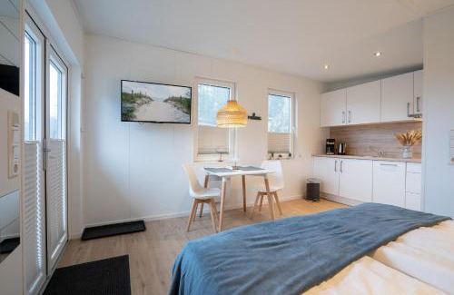 Gronenberg House | Ostseecamp Lübecker Bucht "BeachBox" "Das Einzelstück für 2"