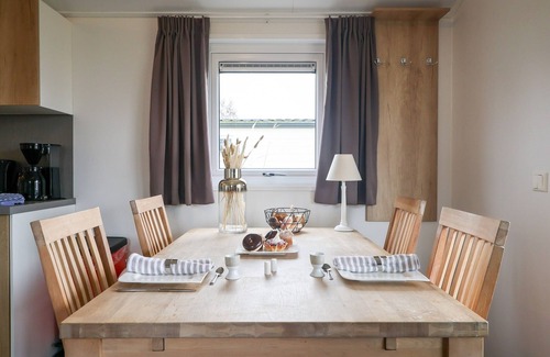 Gelting House | Ostseechalet Seestern - Direkter Meerblick, Überdachte Terrasse, Parkplatz, Wlan