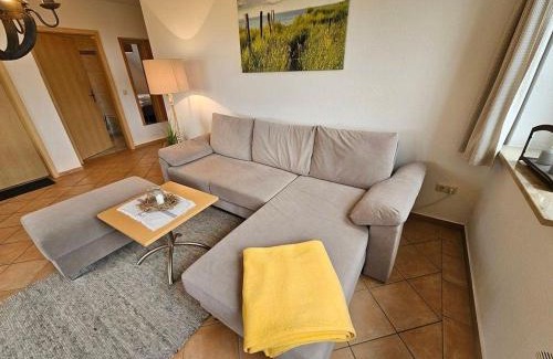 Behrensdorf Apartment | Ostseekoje-im-Haus-zwischen-den-Wassern