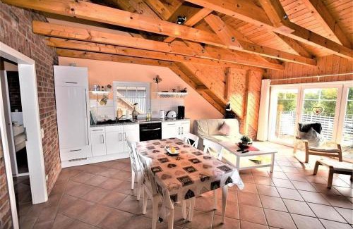 Hohwacht Apartment | Ostseeliebe-Oben-Links-2-KK-H