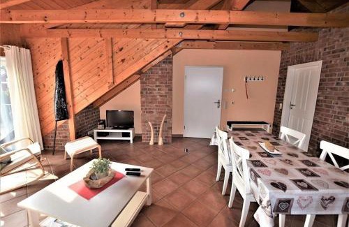 Hohwacht Apartment | Ostseeliebe-Oben-Links-2-KK-H