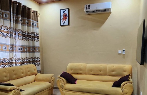 Accra House | Osvee Guest House