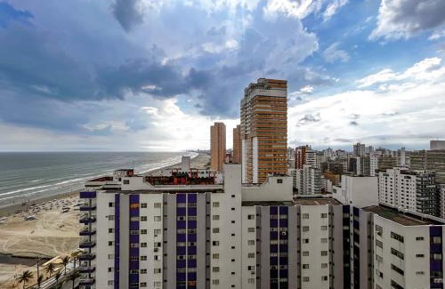 Boqueirao Apartment | Otimo apto de frente para Praia do Boqueirao SP