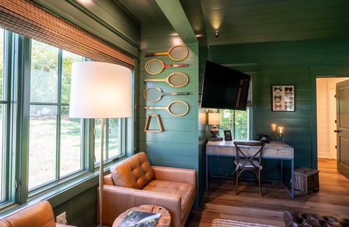 Dillard Cottage | Otis Cottage at Julep Farms