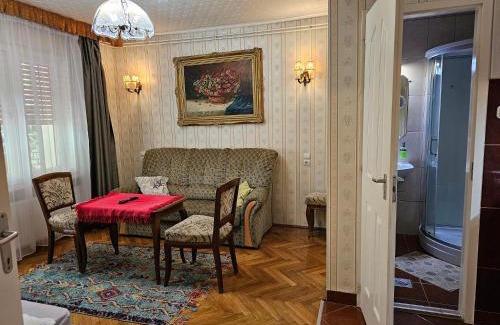 Siofok Aranypart Apartment | Otis vendégház