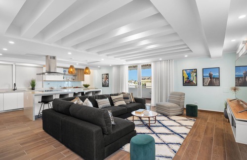 Parque Apartment | Otium Rentals Vacation Rental at Casa Elena
