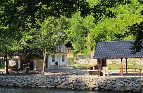 Republika Srpska House | Otoka Josikovic