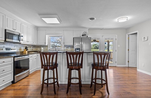 Straits House | Otter Banks Retreat- Sound Front Home in Beaufort, NC