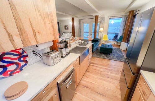Juneau Apartment | Otter Den Studio—A wild Alaskan getaway surrounded by wildlife and adventure!