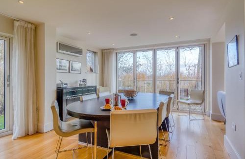 Cirencester House | Otters View
