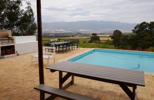 Tulbagh House | Oudekloof Wine Estate