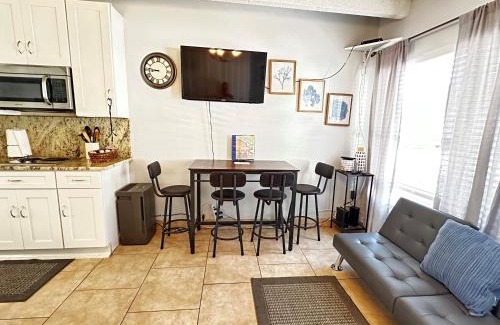 Lenox Park Apartment | Our Beach Escape