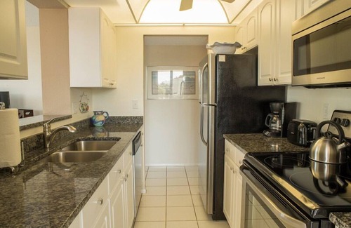 Siesta Key Condo | Our House at the Beach E-102 Modern, light-filled, spacious