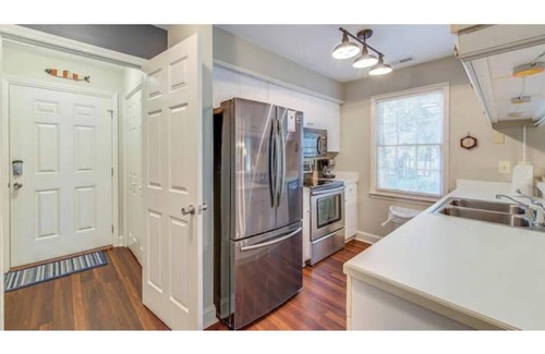 Pawleys Island Condo | Our Li'l Getawave! Two-bedroom condo in Pawleys Plantation Golf and Country Club