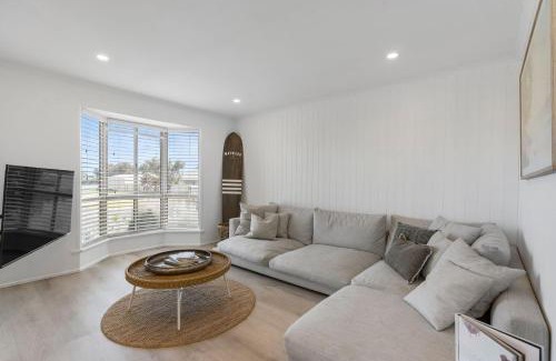 Middleton House | Our Little White House -74 Padman Crescent, Middleton