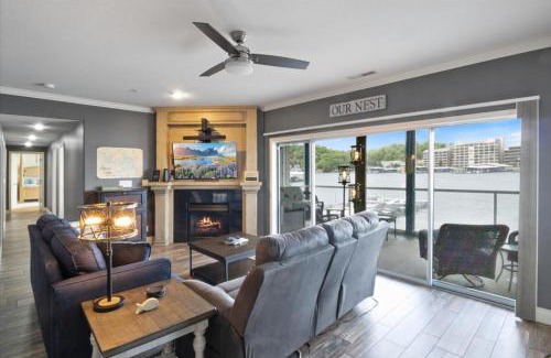 Lake Ozark Apartment | Our Nest #1A