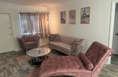North Druid Hills Apartment | Our Parisian Getaway
