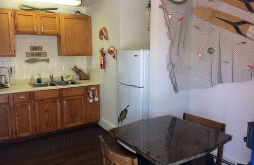 Anchorville Apartment | Our Port Cabin is clean & comfy & comes with boat slip & trailer parking!