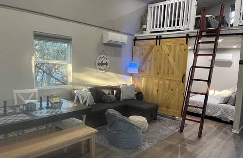 Scenic Oaks Cottage | Our Tiny House is Peaceful, it is a place for relaxing and enjoying.