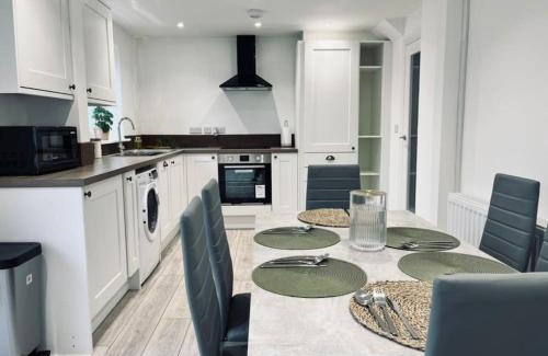 Valley House | OurGreystones - Pet friendly home from home stay.