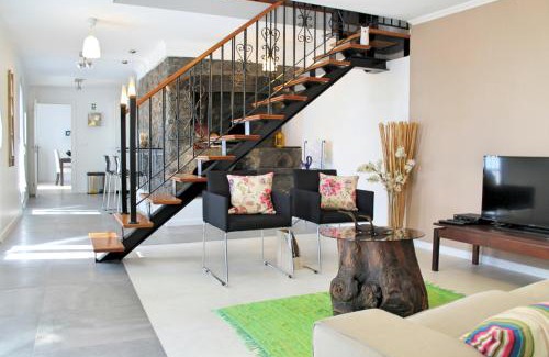Estrela da Calheta House | OurMadeira - Casa das Orquídeas, sunny location
