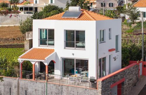 Canhas Villa | OurMadeira - Vista Mar