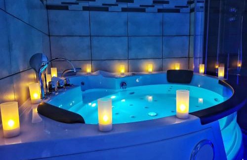 Barr Apartment | ☆ OURS & SPA ☆ COSY ☆ MAGIC ☆ LOCBNB ☆