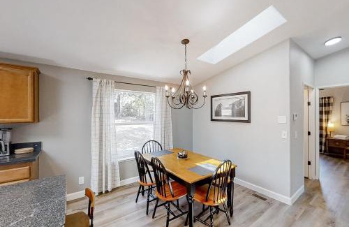 Oakhurst House | Out in the Wild