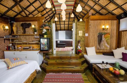 Had Nes Cabin | Out of Africa Resort