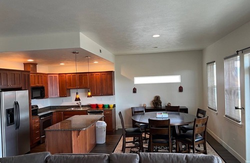 Quincy Condo | Out of Africa to Sunserra on the Columbia River