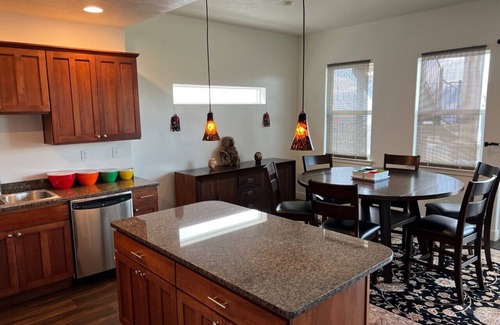 Quincy Condo | Out of Africa to Sunserra on the Columbia River