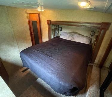 Peletier House | Outback Fifth Wheel at Seaside Cottages