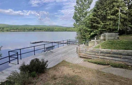 Big Bay Cottage | Outdoor Adventure on Lake Independence
