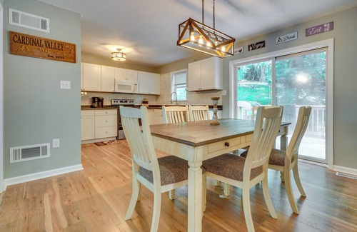 Howard House | Outdoor Entertainment Areas: Family Ohio Getaway