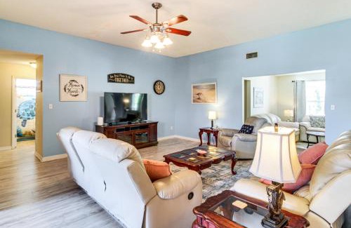 Ono Island House | Outdoor Oasis Group Getaway in Pensacola!