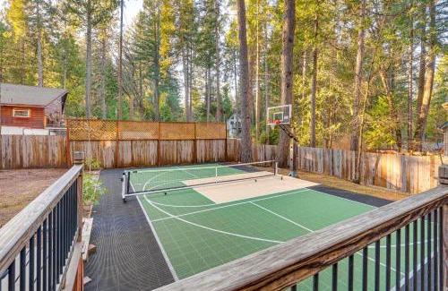 Nevada City House | Outdoor Oasis Modern Nordic Cottage By Lake!