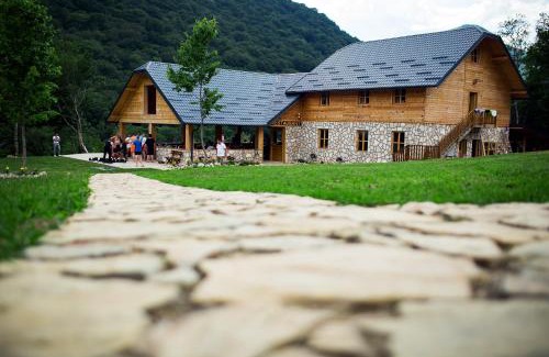 Foca Resort | Outdoor resort TaraSport