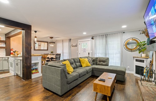 Acworth House | Outdoorsy Getaway Just 2 Miles To Lake Allatoona