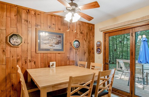Hazelhurst House | Outdoorsy Ranch w/Full Kitchen, Furnished Deck, Firepit, Central A/C - Dogs OK
