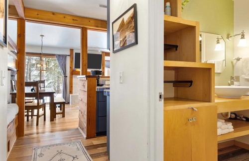 Moose Wilson Road Condo | Outpost: Phlox 2511 - Private Patio