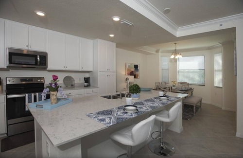 Lakewood Ranch Condo | Outstanding 2/bed, 2/bath with Lake and Green View