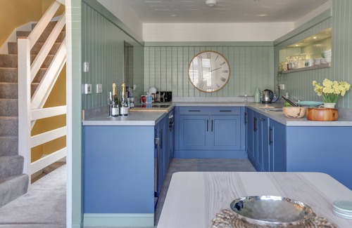 Hertford Apartment | Outstanding 3 Bedroom Townhouse in Hertford
