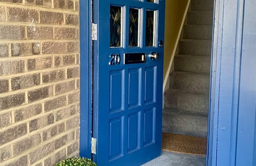 Hertford Apartment | Outstanding 3 Bedroom Townhouse in Hertford