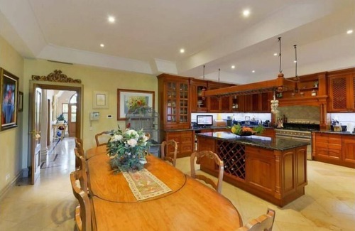 Quinta do Lago Villa | OUTSTANDING 5 BEDROOM VILLA WITH GAMES ROOM IN QUINTA DO LAGO DM12 - Almancil, Algarve
