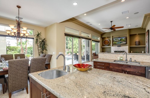 Palm Desert House | OUTSTANDING ESTATE! LUXURY PRIVATE RESORT FEEL HOME, FABULOUS LOCATION