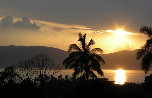 Raquet Club Villa | Outstanding lake and mountain views, heated swimming pool, restos and SPAs area