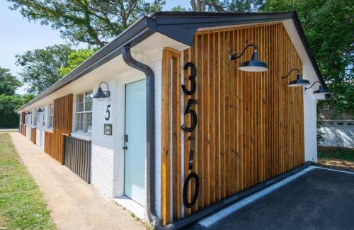 East Ocean View Apartment | OV Mosaic - Rain Suite