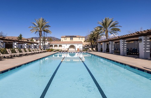 Upland House | Over 2000 SQFT House, Gym, Pool