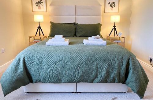 Chester House | Overleigh Cottage, with optional Hot Tub hire